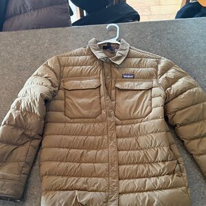 Patagonia Men's Brown Puffer Jacket